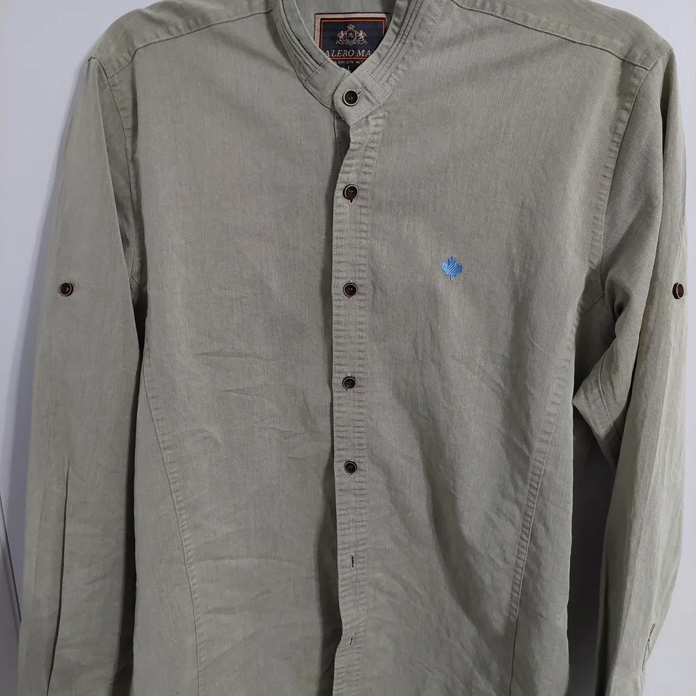 Olive Green Casual Band Collar Button-Down Shirt - Picture 2 of 4